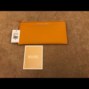 Michael Kors Large Leather Slim Card Case